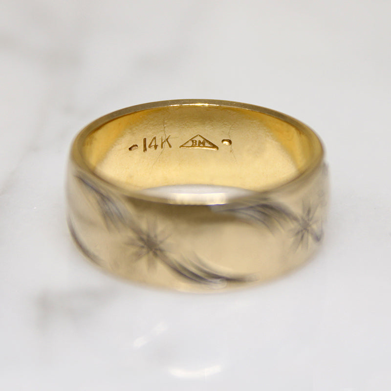 Gold Band Engraved with Stars & Flourishes Size 10.25