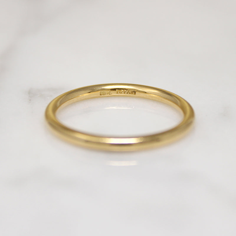 Curvy 18k Gold Size 7 Tiffany & Co. Band