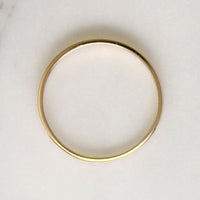 Chevron Engraved 14k Gold Tapered Band