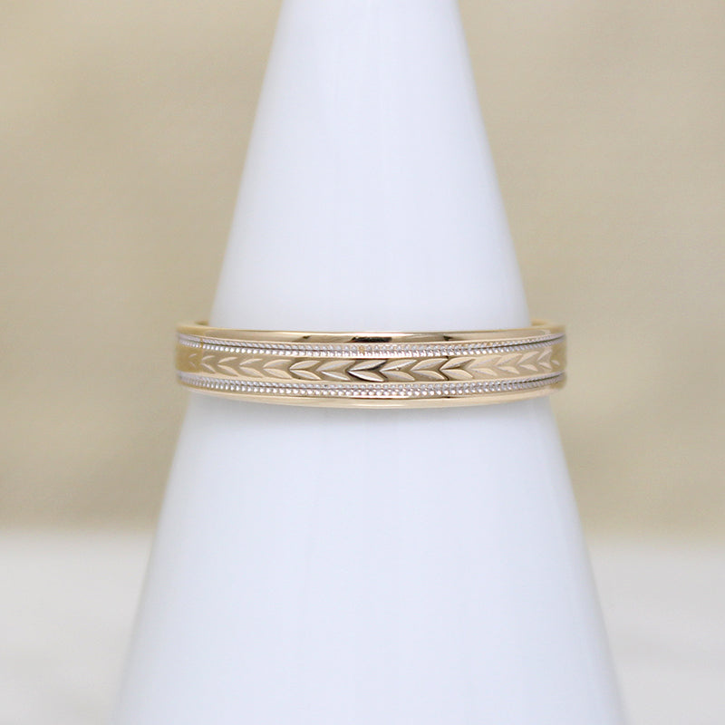 Chevron Engraved 14k Gold Tapered Band
