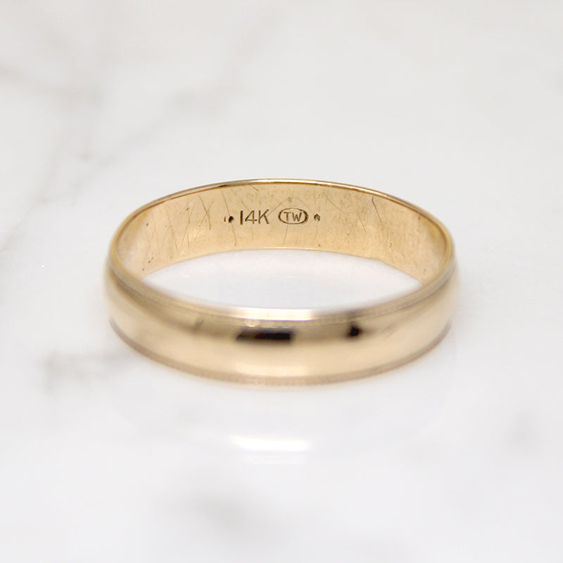 Tasteful Milgrain Edge 14k Gold Band Size 10.5