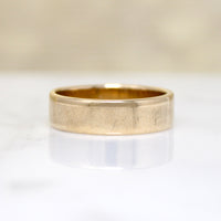 Edwardian Anniversary Gift Size 7.5 Gold Band