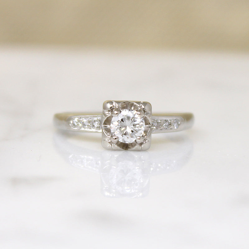 Graceful 1940s Diamond & White Gold Engagement Ring