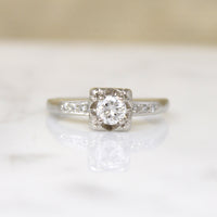 Graceful 1940s Diamond & White Gold Engagement Ring