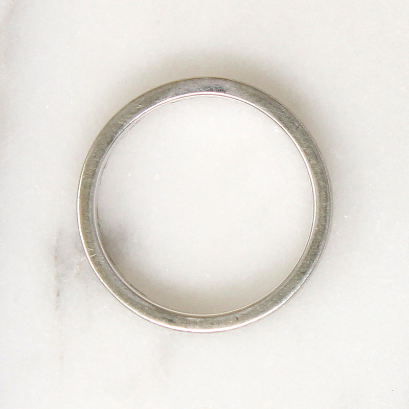 18k White Gold Jabel Band with Florentine Finish