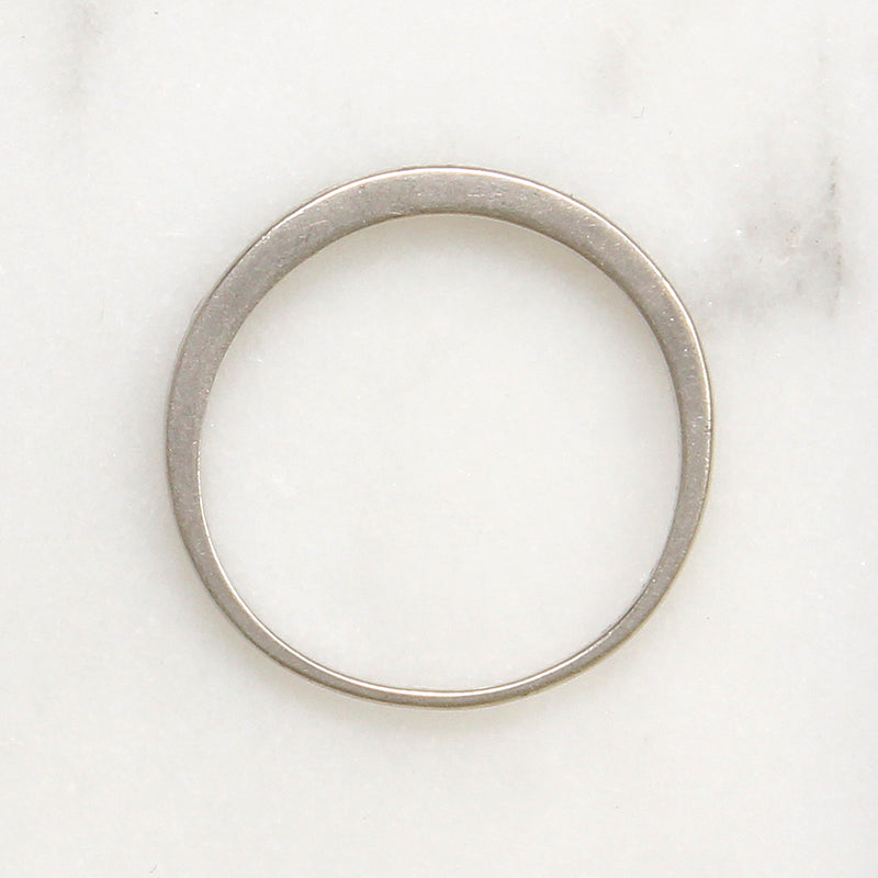 Elegant 1960s Diamond & Platinum Wedding Band