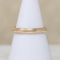 Stylish 14k Gold Edged Half Round Band Size 9.5