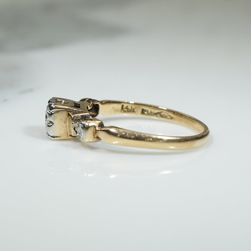 Charming Vintage 1940s Engagement Ring