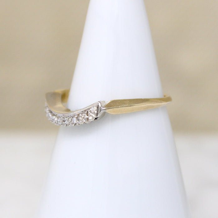 Rare Gem 1940s Curved Diamond Wedding Band