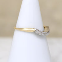 Rare Gem 1940s Curved Diamond Wedding Band