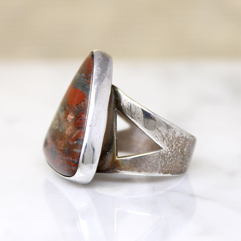 Magnificent Jasper in Triangle Motif Sterling Ring