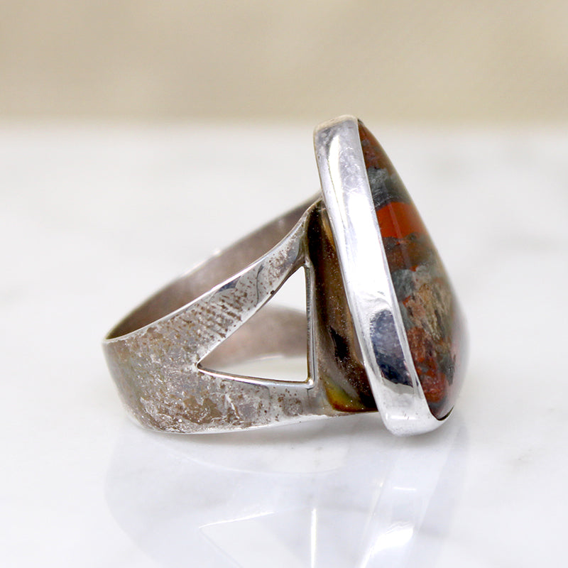 Magnificent Jasper in Triangle Motif Sterling Ring
