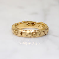 Victorian 18k Gold Forget-Me-Not Band