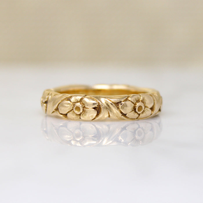 Victorian 18k Gold Forget-Me-Not Band