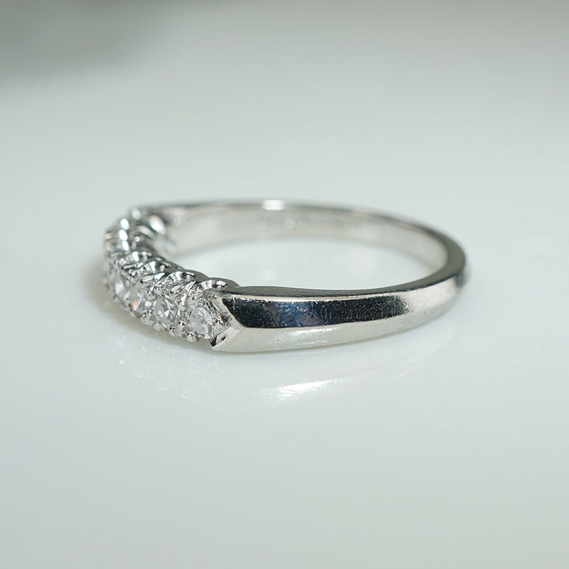 Classic Vintage Knife Edge Diamond Platinum Band