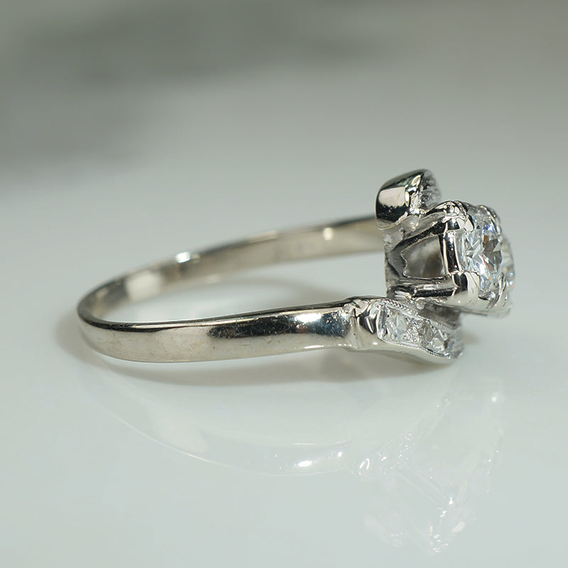 Pretty 1930s Double Diamond Ring