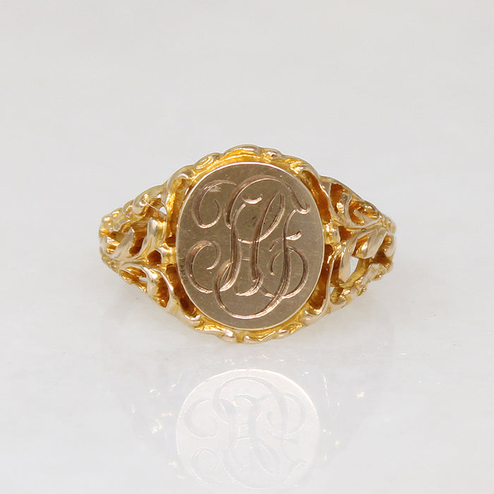 Lush & Leafy 10k Gold Signet Ring