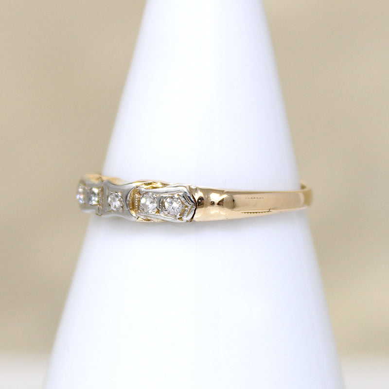Sweetest Art Deco Diamond Buckle Band