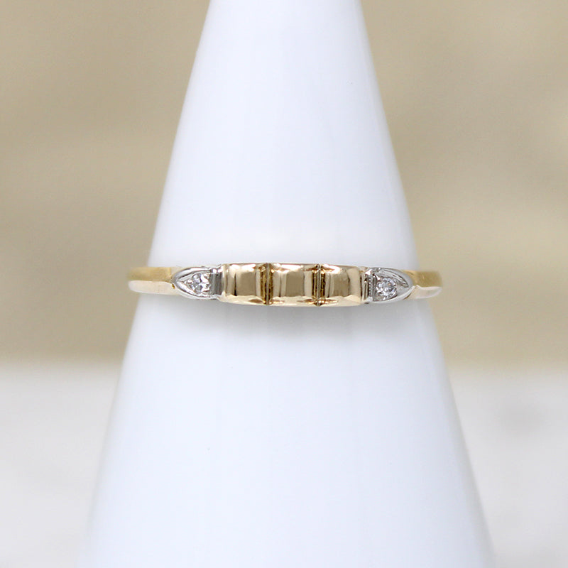Chic Two-Tone Gold & Diamond Retro Band