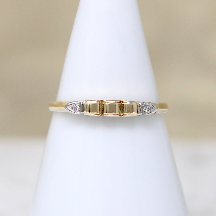 Chic Two-Tone Gold & Diamond Retro Band