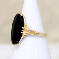 Handsome Onyx & Engraved 14k Gold Ring