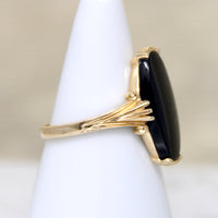 Handsome Onyx & Engraved 14k Gold Ring