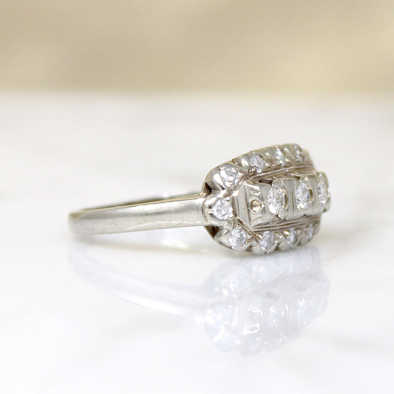 Romantic 18k White Gold & Diamond Ring
