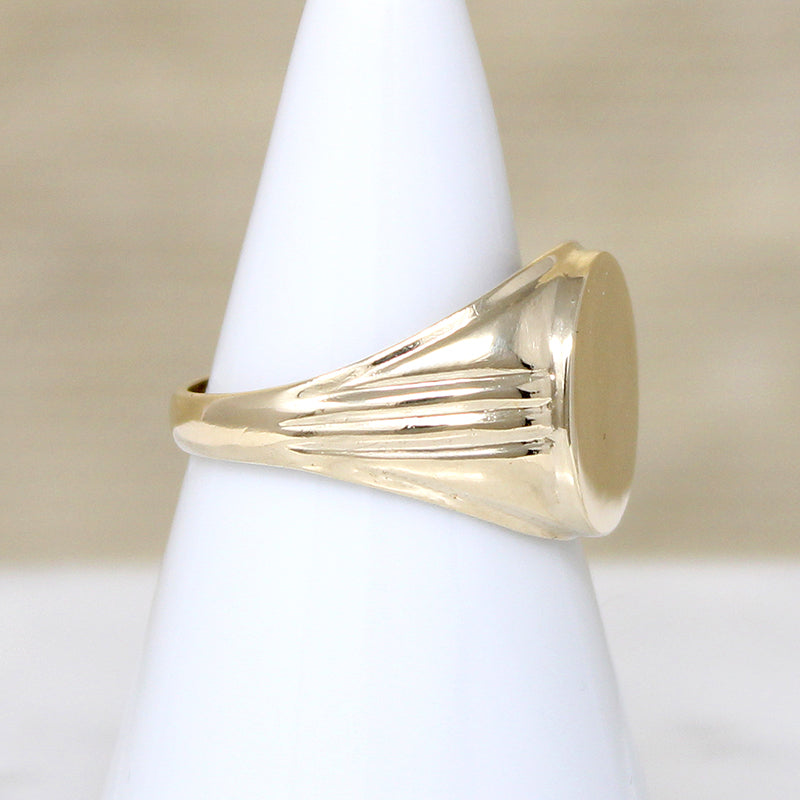 Sophisticated Grooved 10k Gold Signet Ring