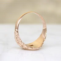 Acanthus Motif 10k Gold Signet Ring
