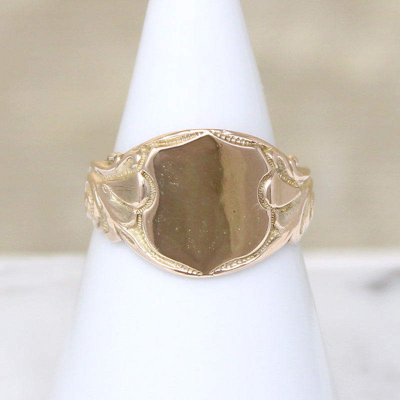 Edwardian 10k Gold Signet Ring with Foliate Motif