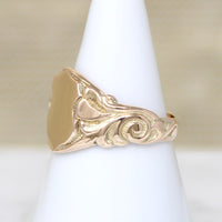 Edwardian 10k Gold Signet Ring with Foliate Motif
