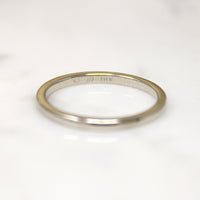 Slim 18k White Gold Wedding Band Size 6.75