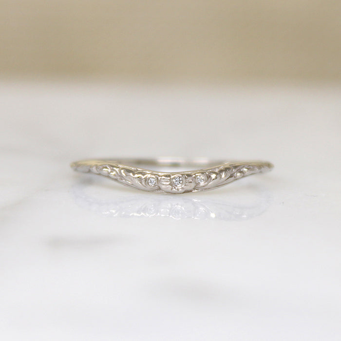 FLORAL CURVE with Diamonds a Recycled Revival Band