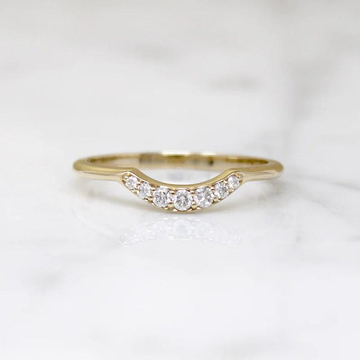 Sparkling Diamond Nesting Band in Recycled Gold