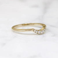 Sparkling Diamond Nesting Band in Recycled Gold