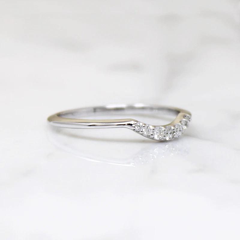 Curved Diamond Band in Recycled Gold