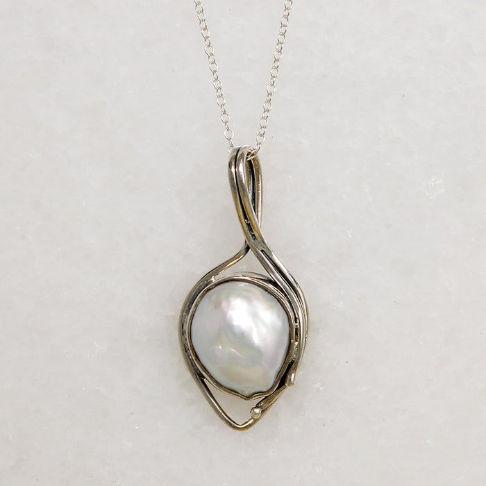 Freshwater Pearl in Freeform Silver Pendant