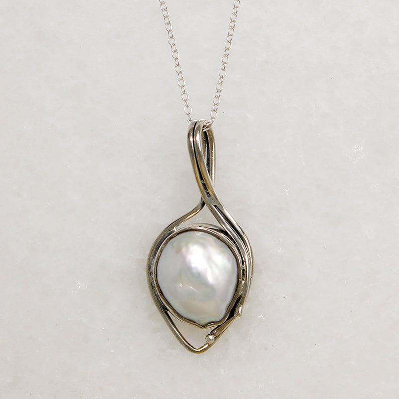 Freshwater Pearl in Freeform Silver Pendant