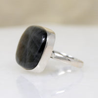 Gorgeous Labradorite in Sterling Silver Artisan Ring