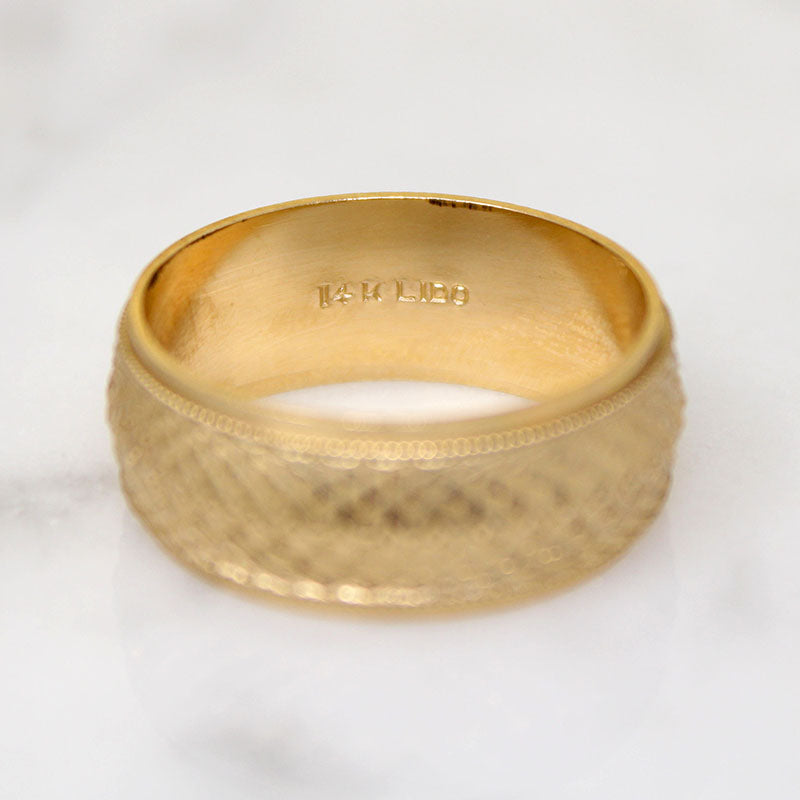 Handsome Scaled 14k Gold NOS Wedding Band