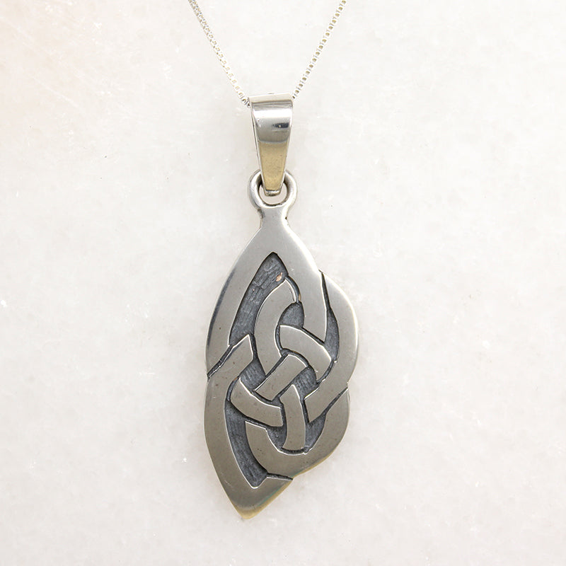 Jaunty Mexico Sterling Knot Work Pendant