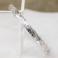 Slender Hawaiian Pua Kala Flower .22" Sterling Bangle