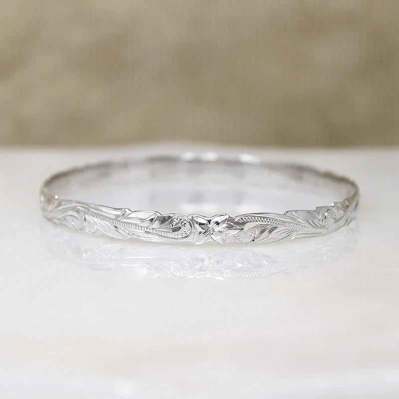 Slender Hawaiian Pua Kala Flower .22" Sterling Bangle