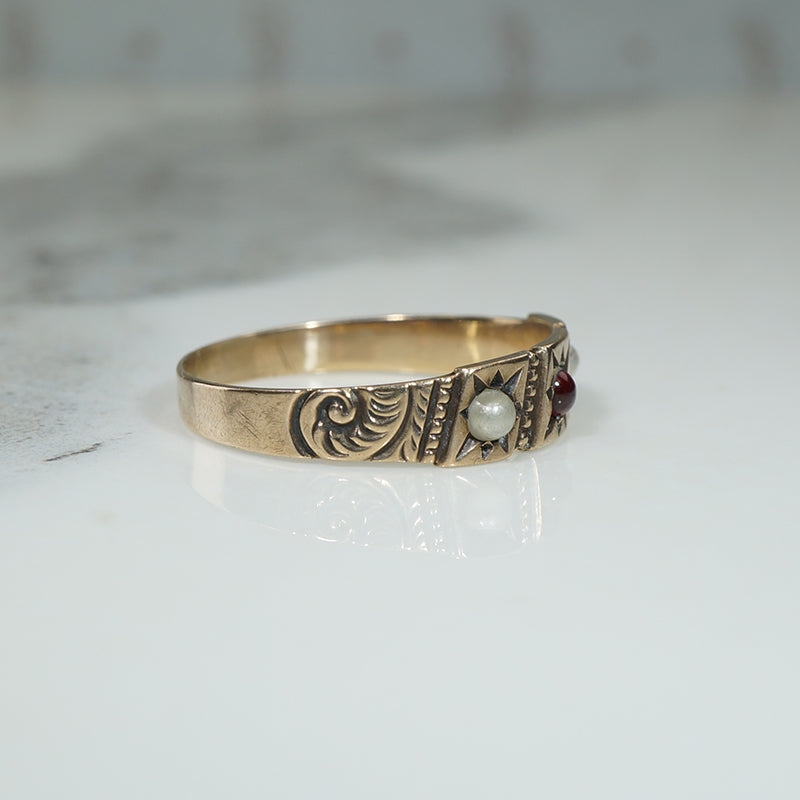 Sweet Victorian Garnet Band