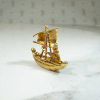 Sampam Sail Boat Charm in 18k Gold