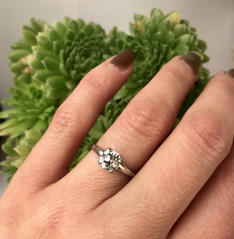 The Perfect Platinum Vintage Solitaire