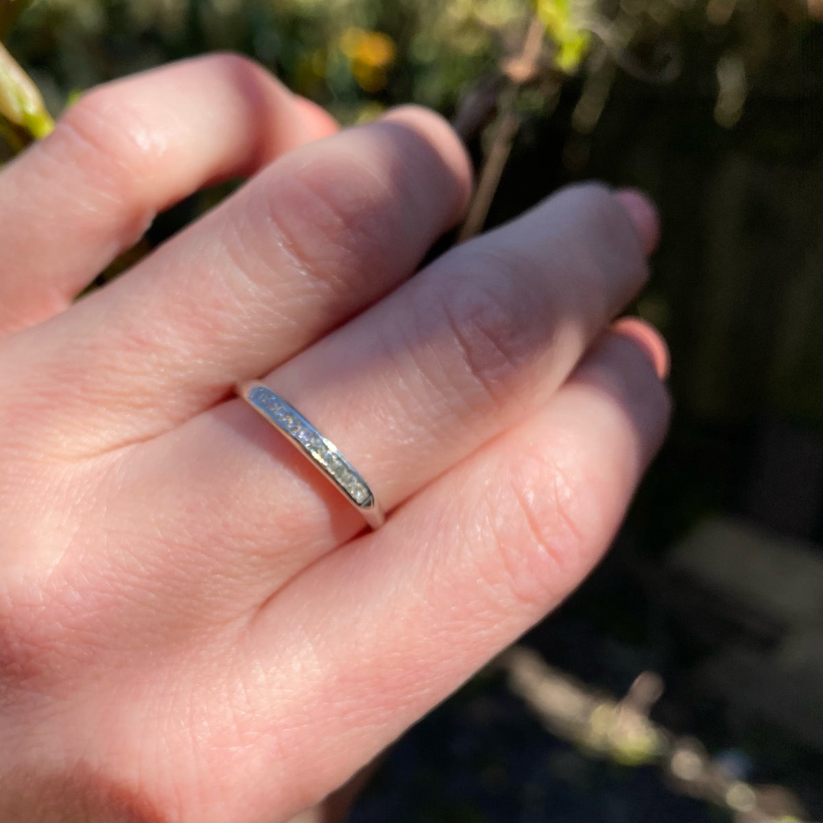 Slim Retro Diamond Band in Palladium & White Gold