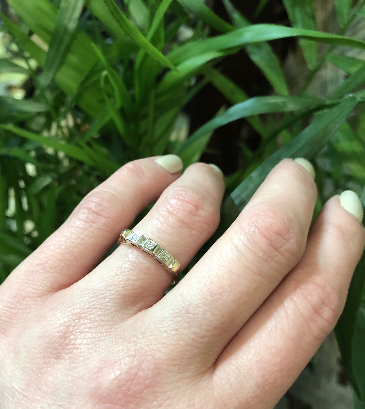 Distinctive Vintage Diamond Band