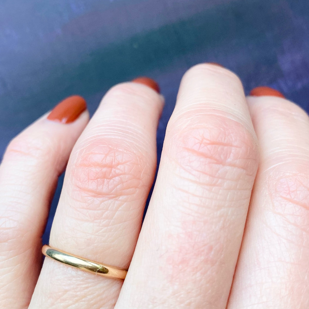 European 18k Half Round Wedding Band