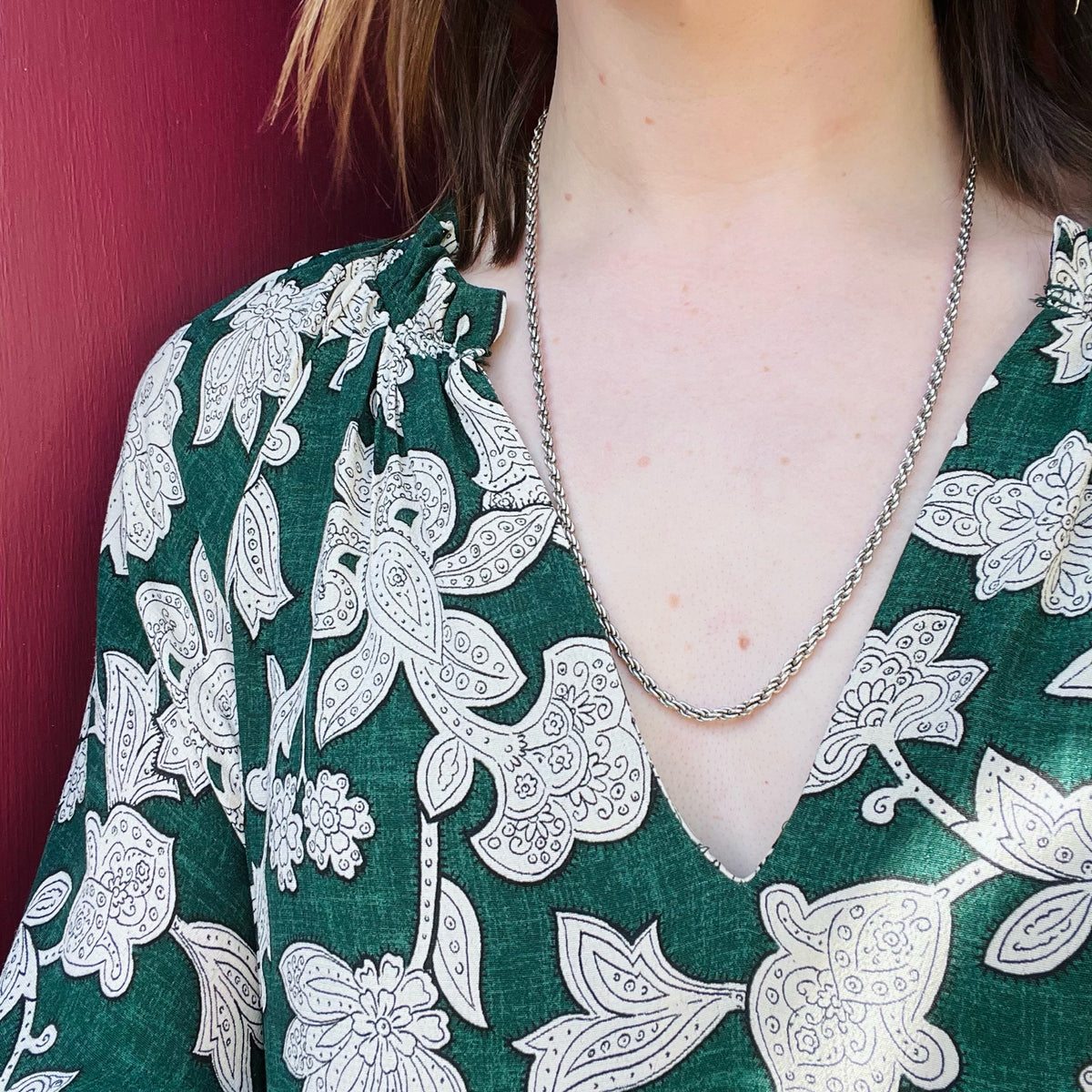 Versatile Vintage Sterling Silver Rope Chain